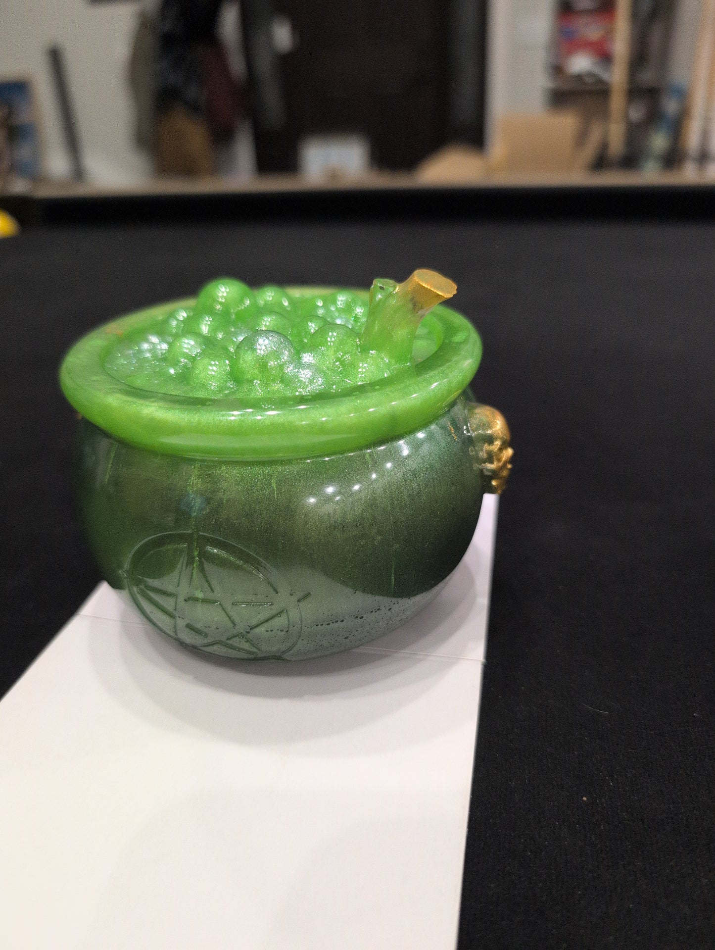 Witch couldron